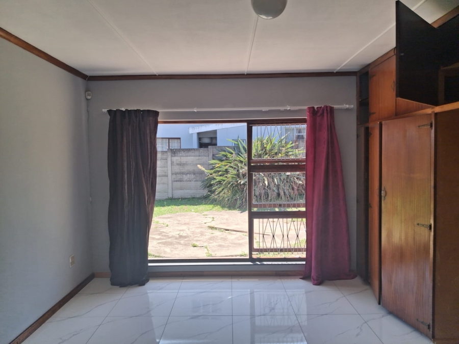 To Let 3 Bedroom Property for Rent in Amalinda Eastern Cape